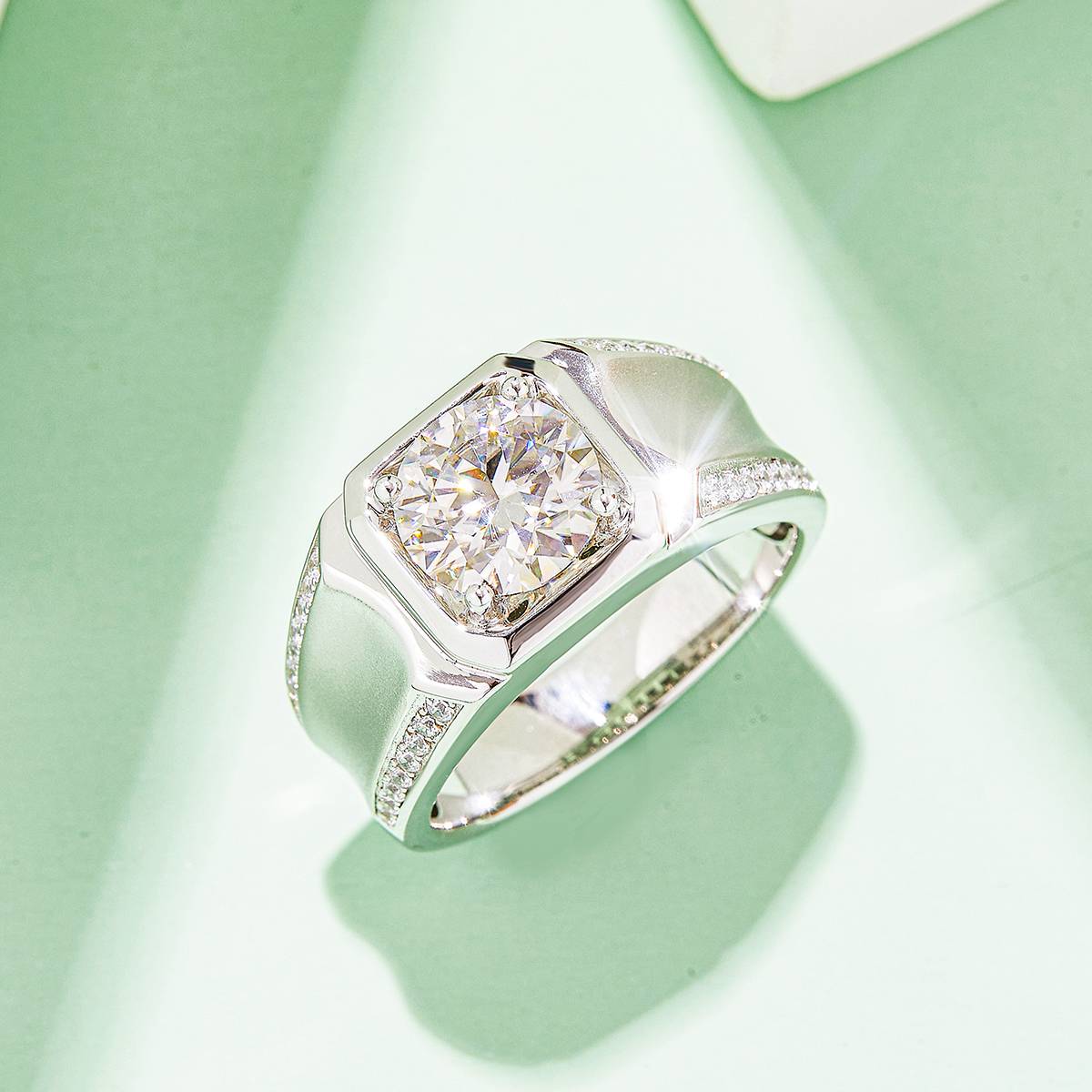 Libo S925 Silver Plated Platinum Moissanite Diamond Men's Ring 3 Carat D-Class